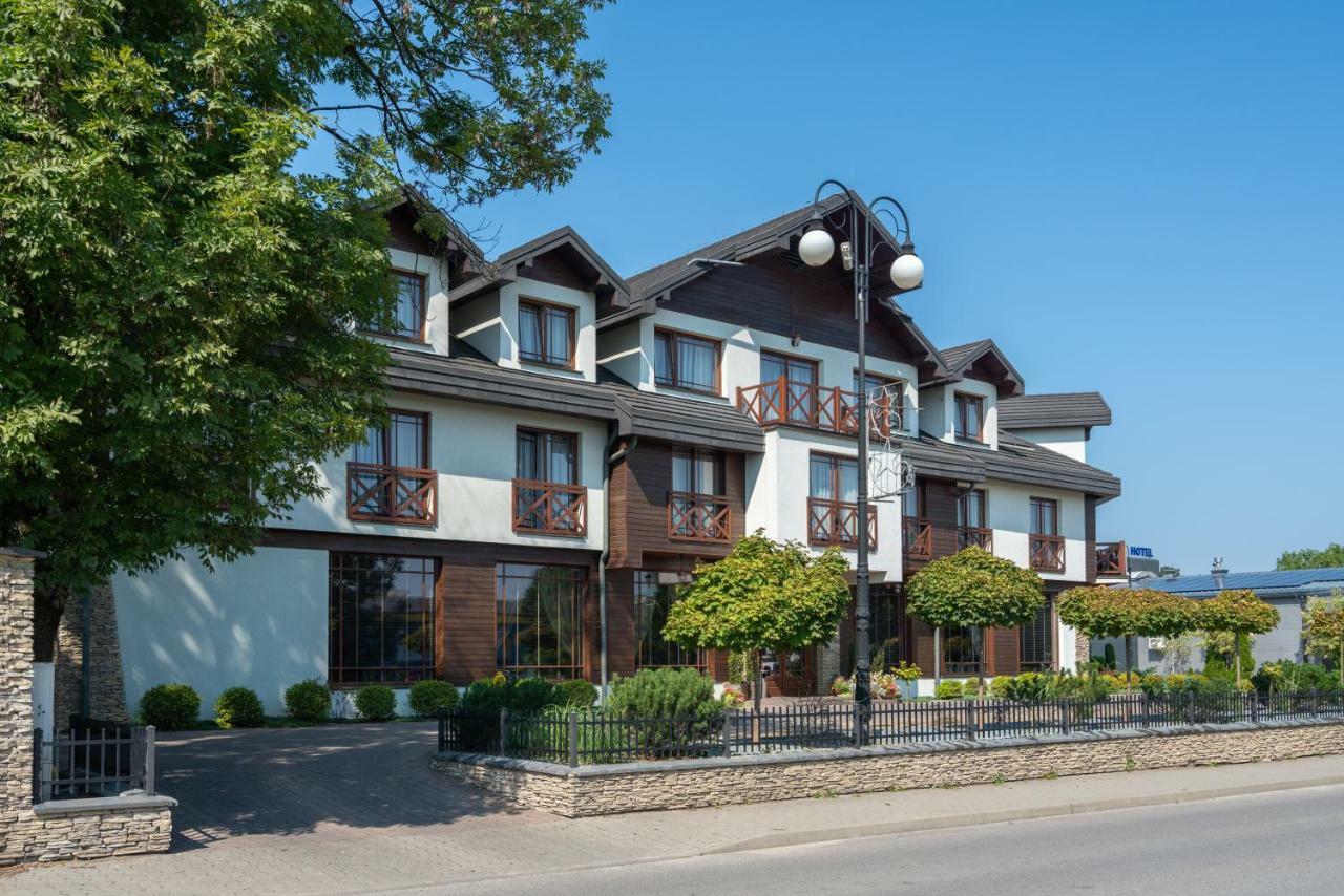 Hotel Badura Wadowice Exterior photo